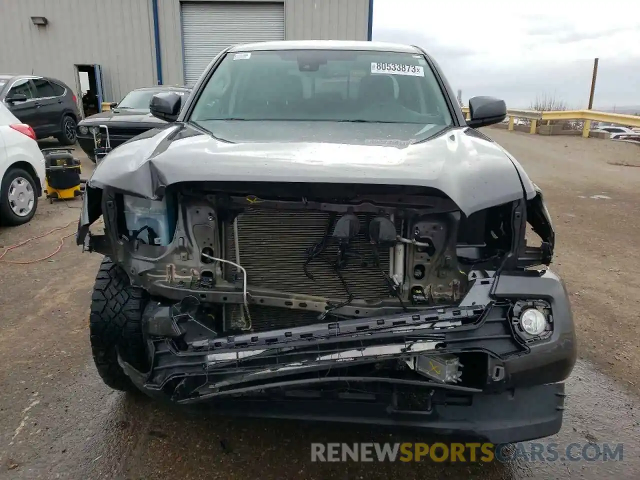 5 Photograph of a damaged car 5TFAZ5CNXMX098546 TOYOTA TACOMA 2021