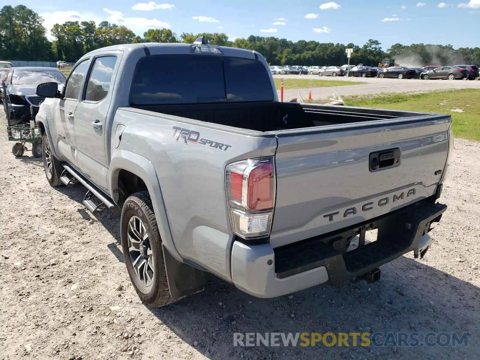 3 Photograph of a damaged car 5TFAZ5CNXMX106435 TOYOTA TACOMA 2021