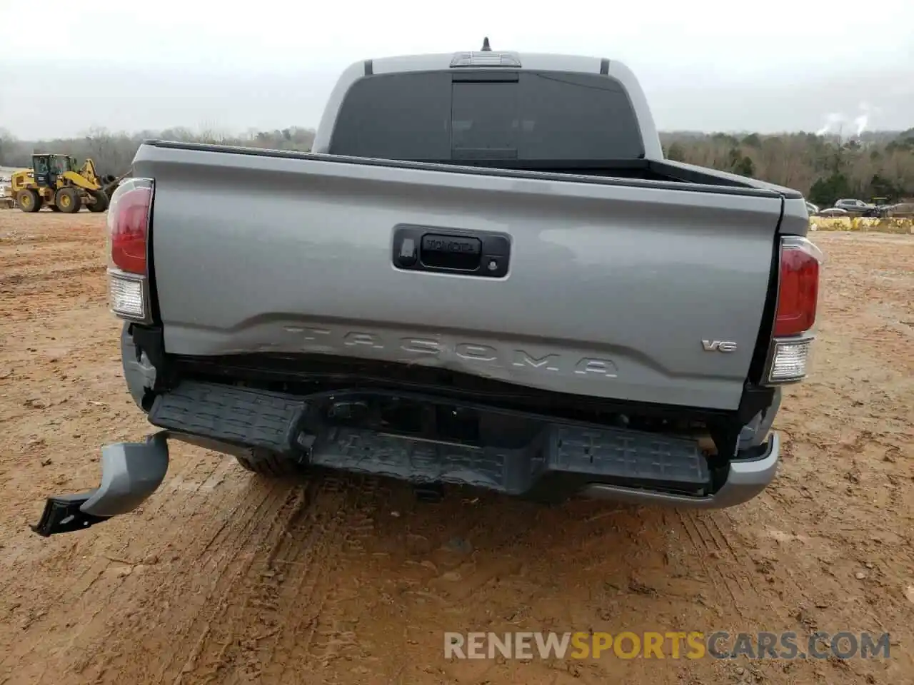 9 Photograph of a damaged car 5TFAZ5CNXMX109576 TOYOTA TACOMA 2021