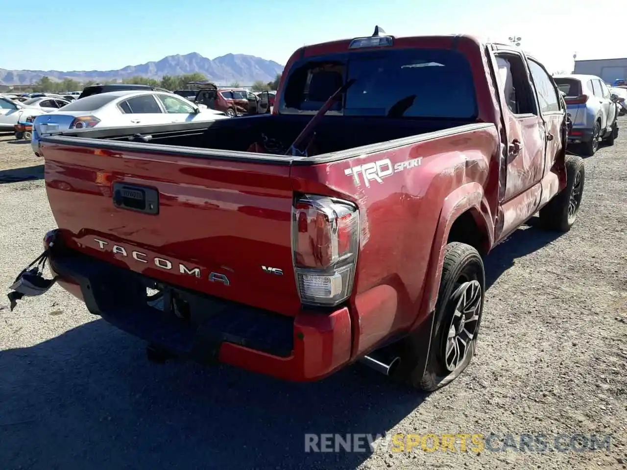 4 Фотография поврежденного автомобиля 5TFAZ5CNXMX112798 TOYOTA TACOMA 2021