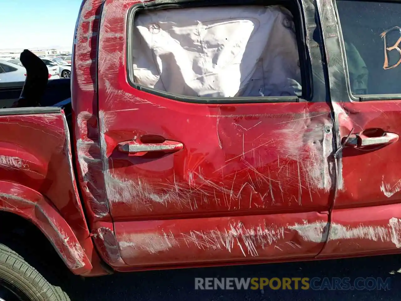 6 Photograph of a damaged car 5TFAZ5CNXMX112798 TOYOTA TACOMA 2021