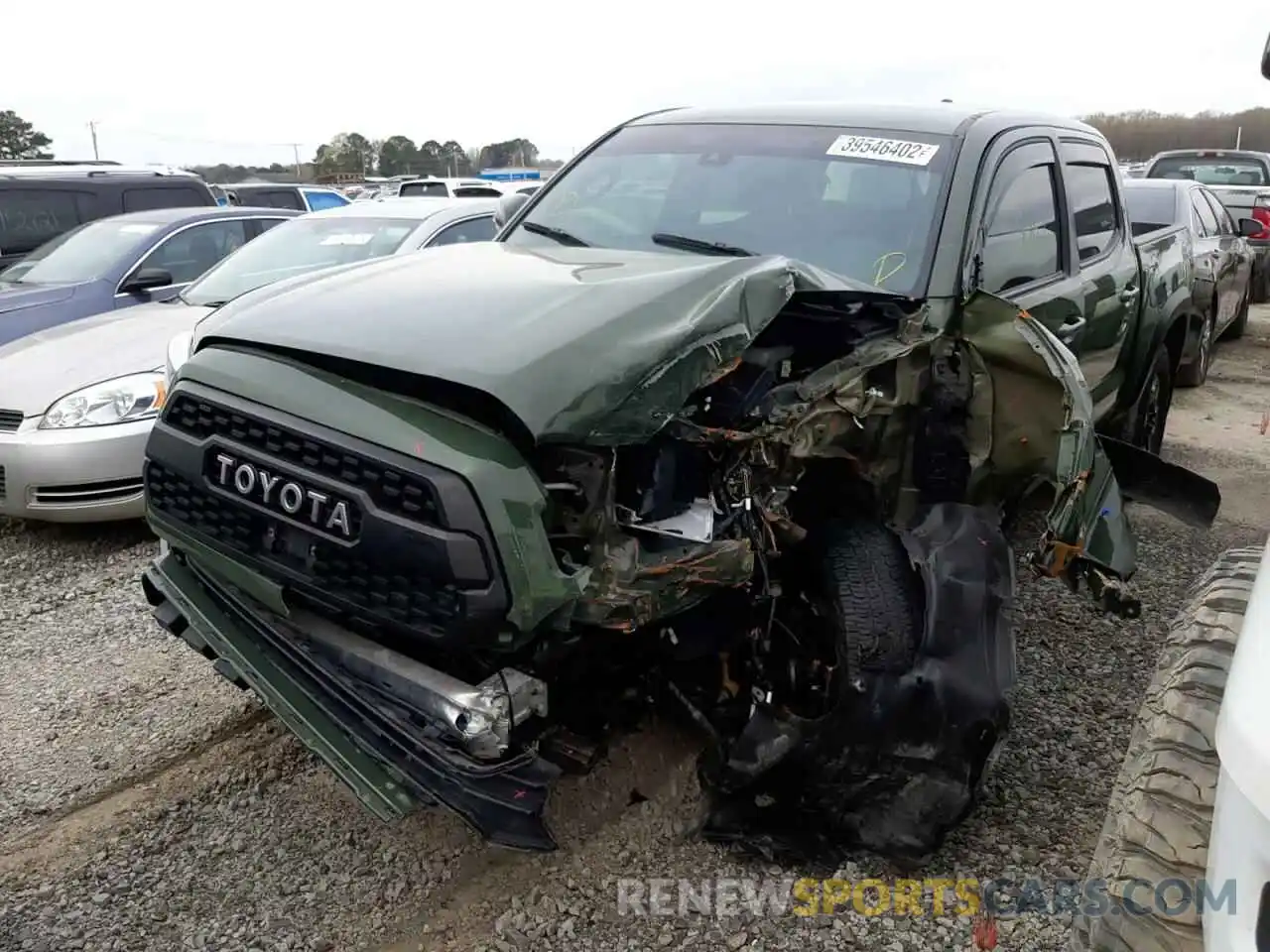 2 Photograph of a damaged car 5TFCZ5AN0MX246537 TOYOTA TACOMA 2021