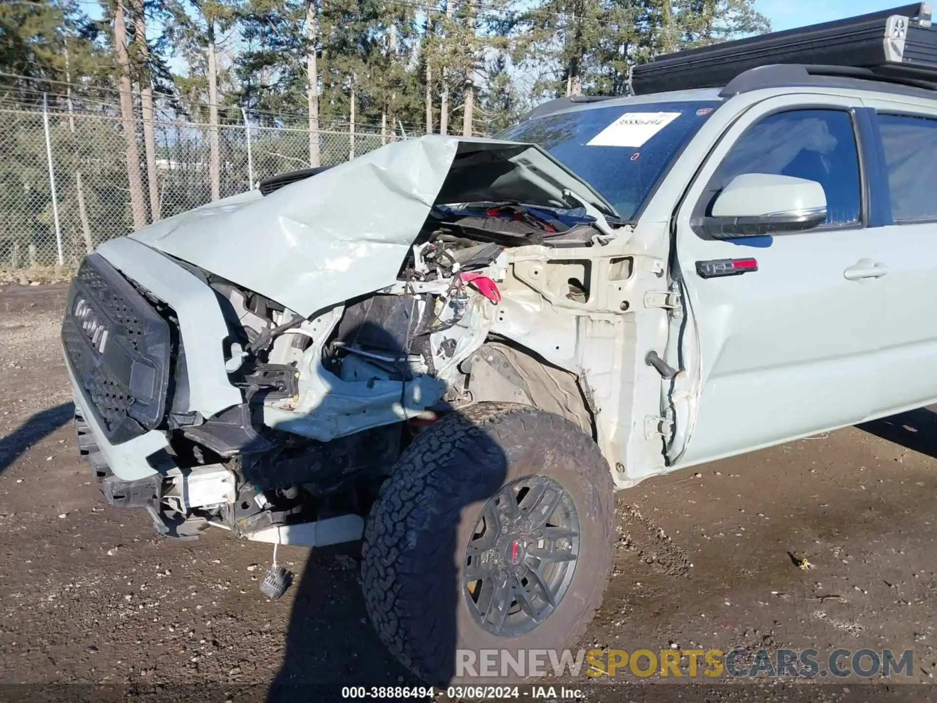 6 Photograph of a damaged car 5TFCZ5AN0MX251401 TOYOTA TACOMA 2021