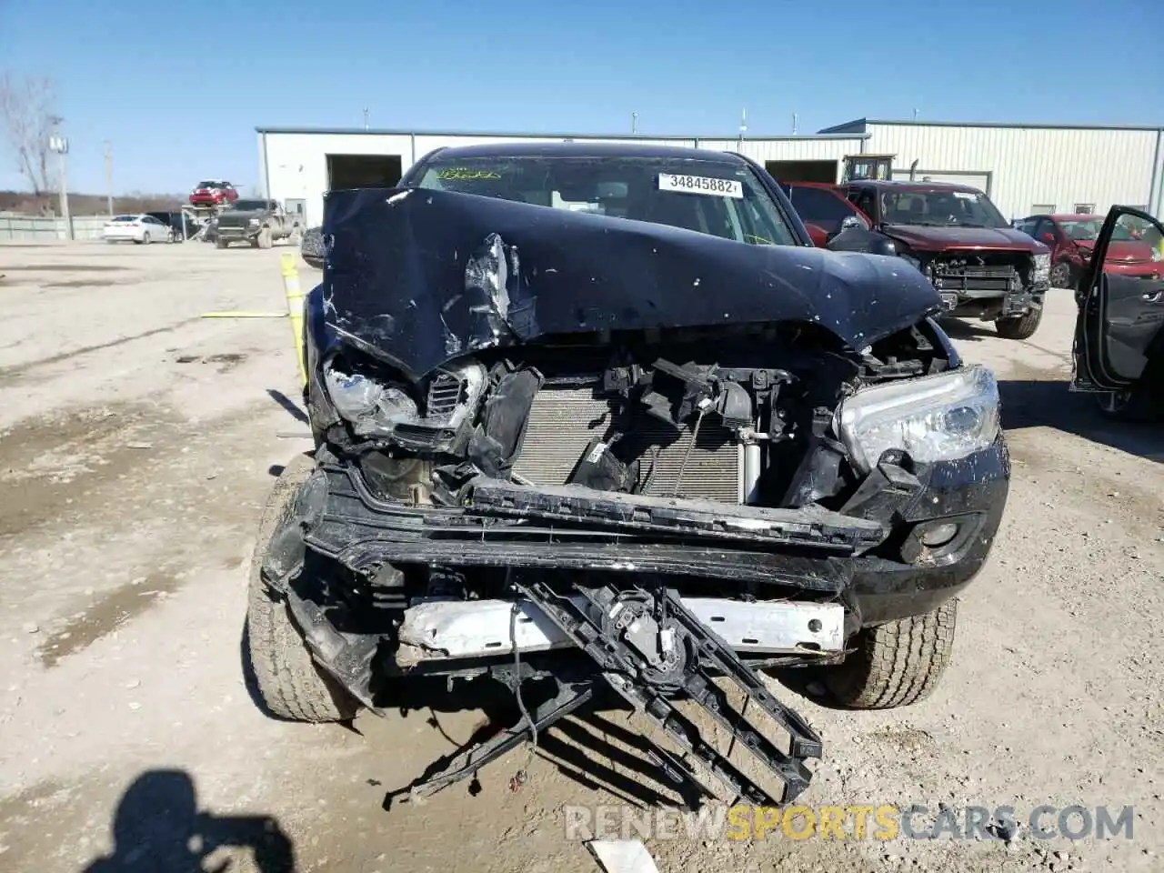 9 Photograph of a damaged car 5TFCZ5AN0MX256050 TOYOTA TACOMA 2021