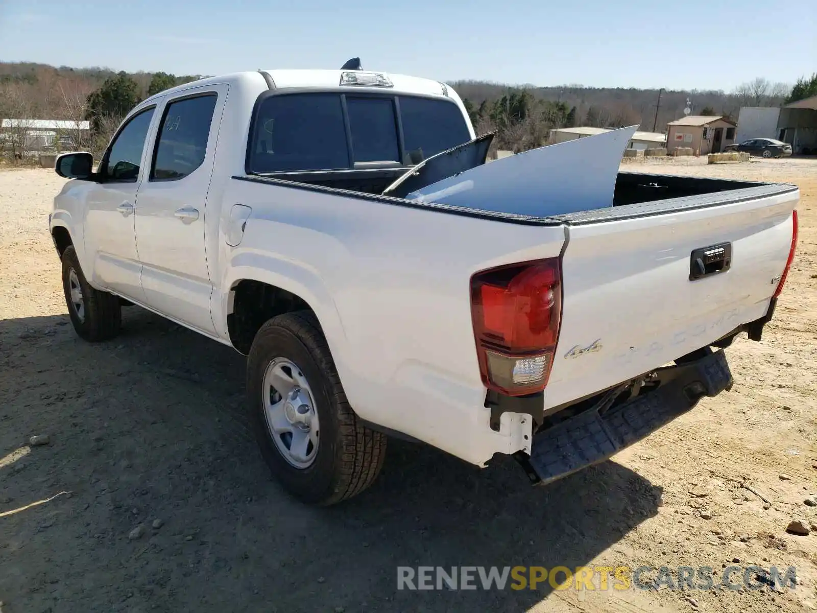 3 Photograph of a damaged car 5TFCZ5AN0MX257411 TOYOTA TACOMA 2021