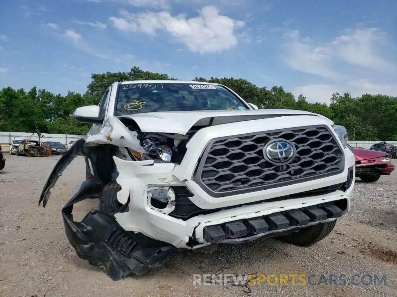 9 Photograph of a damaged car 5TFCZ5AN0MX259904 TOYOTA TACOMA 2021