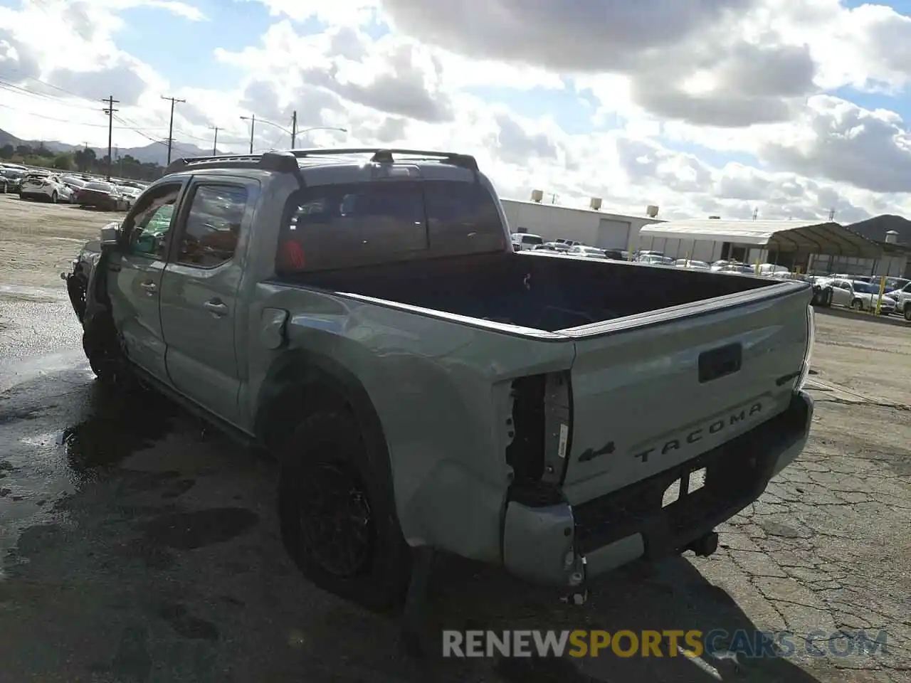 3 Photograph of a damaged car 5TFCZ5AN0MX265251 TOYOTA TACOMA 2021