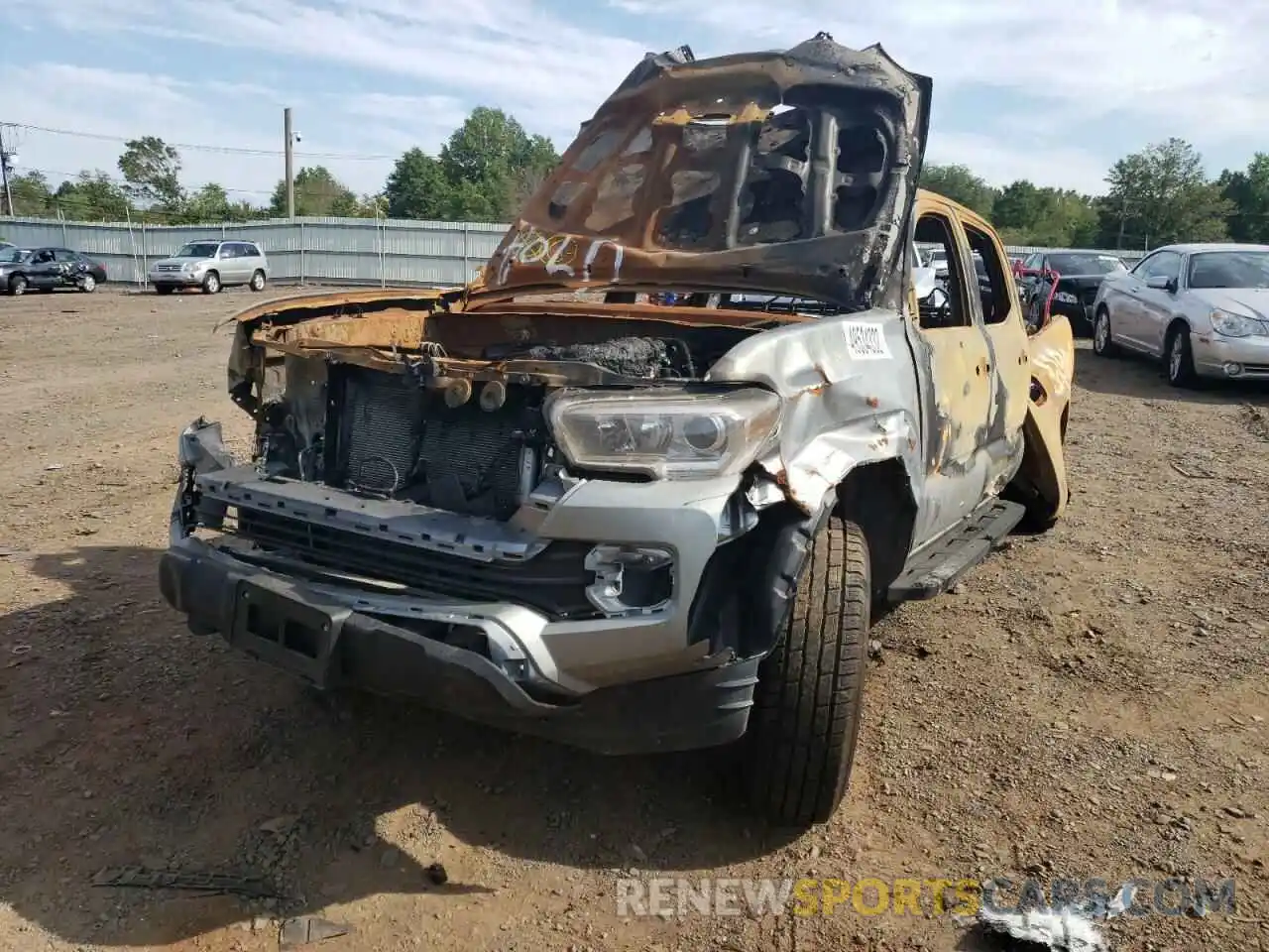 2 Photograph of a damaged car 5TFCZ5AN0MX270269 TOYOTA TACOMA 2021