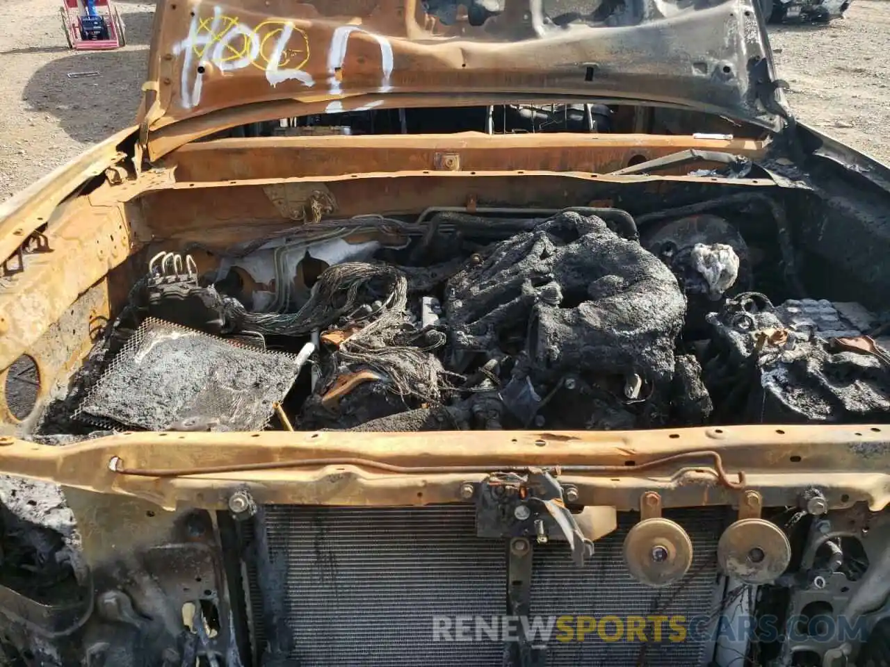 7 Photograph of a damaged car 5TFCZ5AN0MX270269 TOYOTA TACOMA 2021