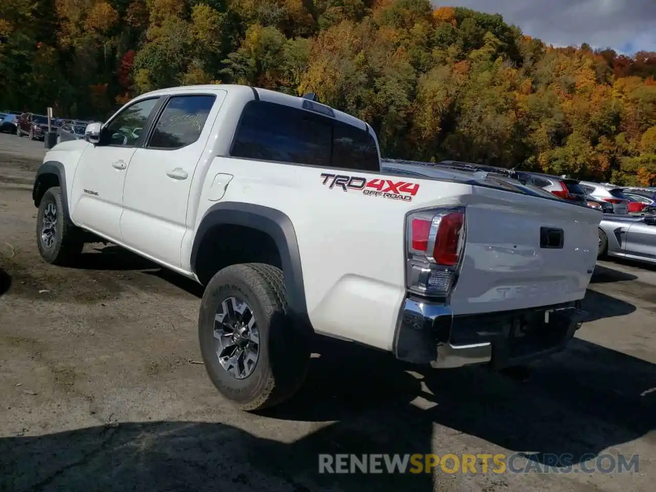 3 Фотография поврежденного автомобиля 5TFCZ5AN0MX274662 TOYOTA TACOMA 2021