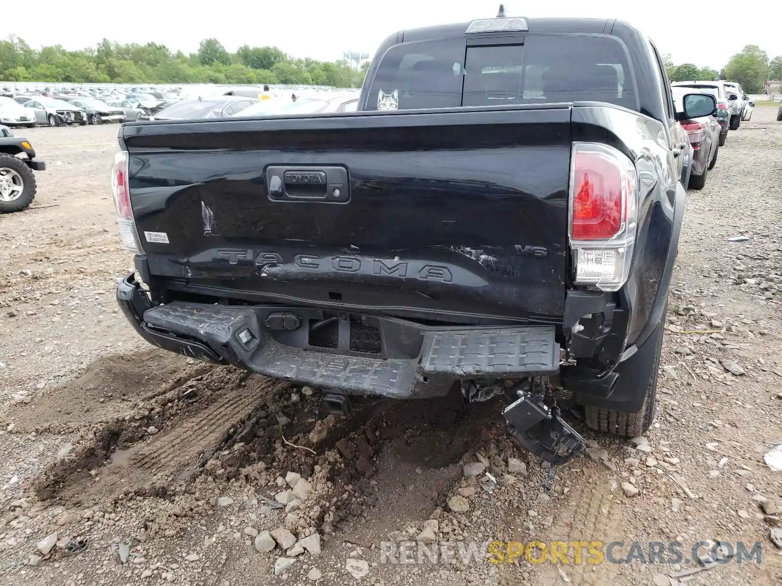 9 Фотография поврежденного автомобиля 5TFCZ5AN1MX250323 TOYOTA TACOMA 2021