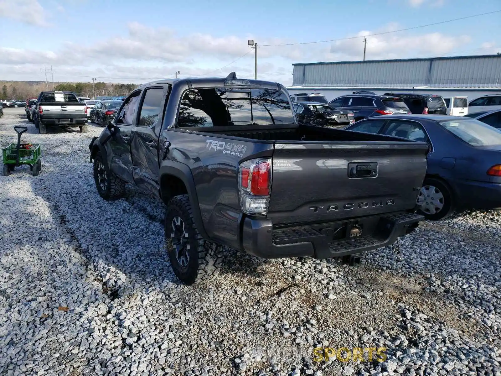 3 Photograph of a damaged car 5TFCZ5AN1MX252802 TOYOTA TACOMA 2021