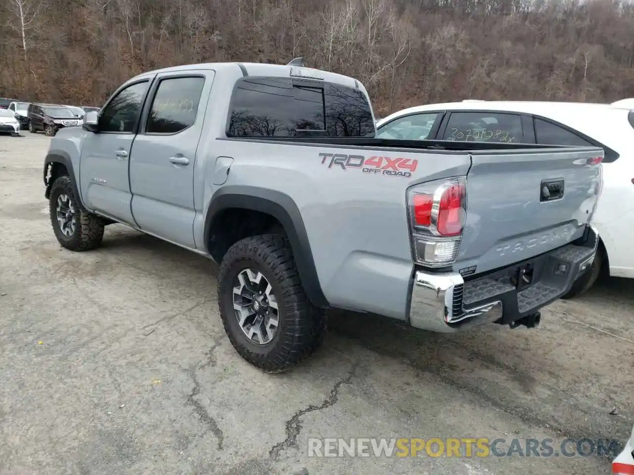 3 Фотография поврежденного автомобиля 5TFCZ5AN1MX256123 TOYOTA TACOMA 2021