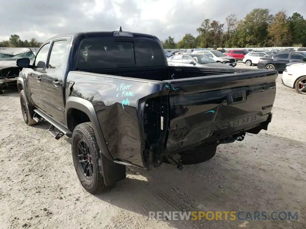 3 Фотография поврежденного автомобиля 5TFCZ5AN1MX258048 TOYOTA TACOMA 2021