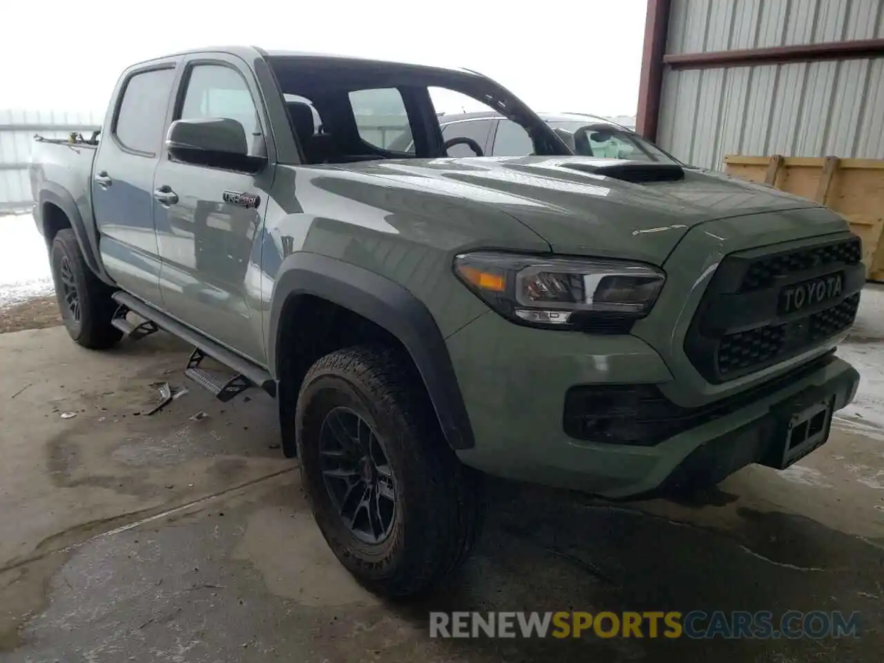 1 Photograph of a damaged car 5TFCZ5AN1MX282219 TOYOTA TACOMA 2021