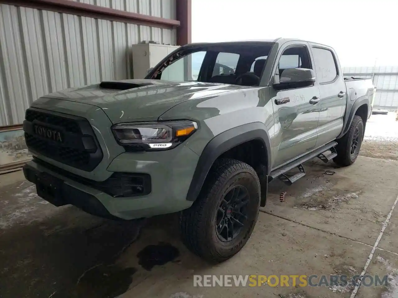 2 Photograph of a damaged car 5TFCZ5AN1MX282219 TOYOTA TACOMA 2021