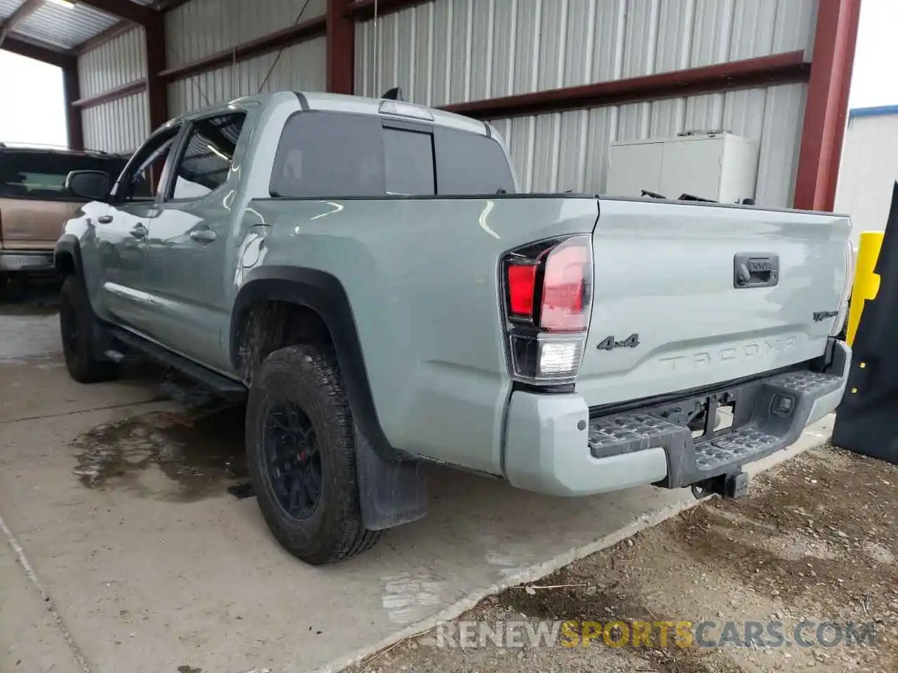 3 Photograph of a damaged car 5TFCZ5AN1MX282219 TOYOTA TACOMA 2021