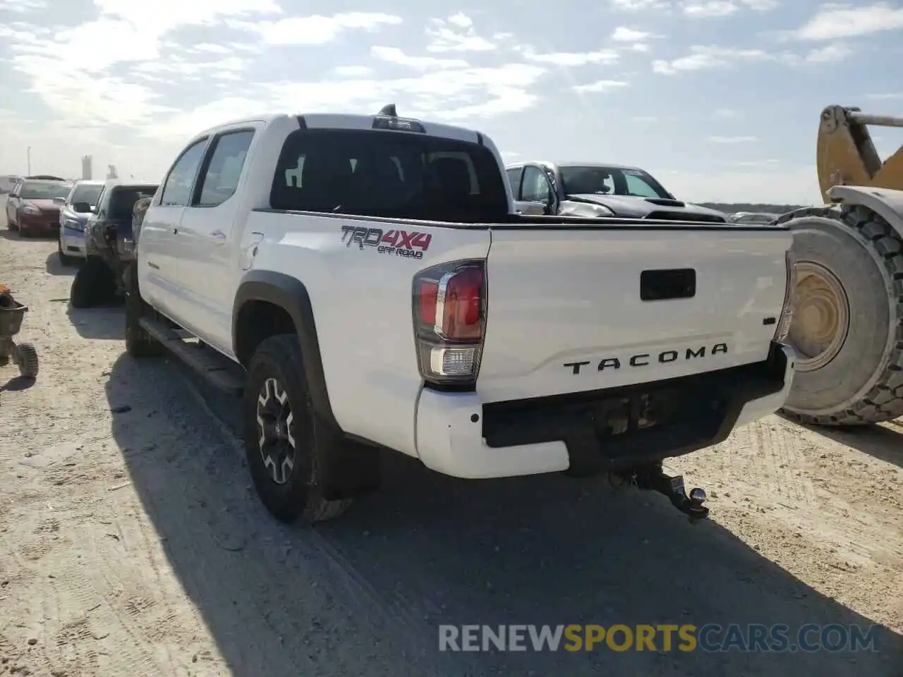 3 Photograph of a damaged car 5TFCZ5AN1MX282768 TOYOTA TACOMA 2021