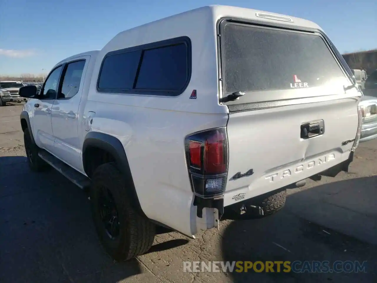 3 Photograph of a damaged car 5TFCZ5AN2MX248158 TOYOTA TACOMA 2021