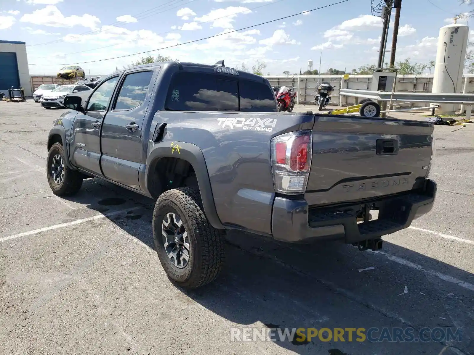 3 Photograph of a damaged car 5TFCZ5AN2MX248287 TOYOTA TACOMA 2021