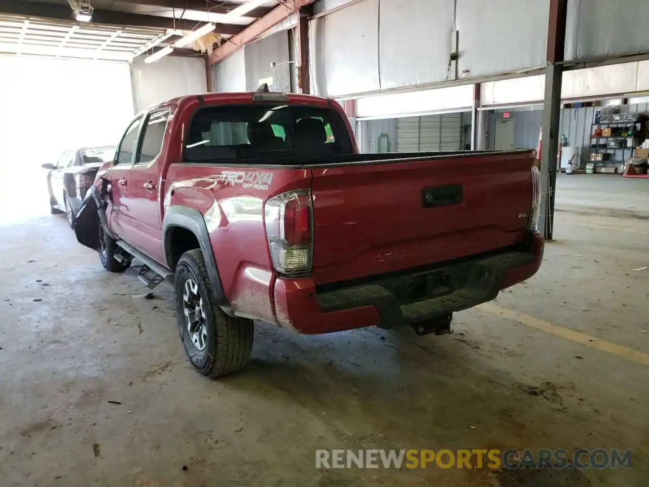 3 Photograph of a damaged car 5TFCZ5AN2MX253005 TOYOTA TACOMA 2021