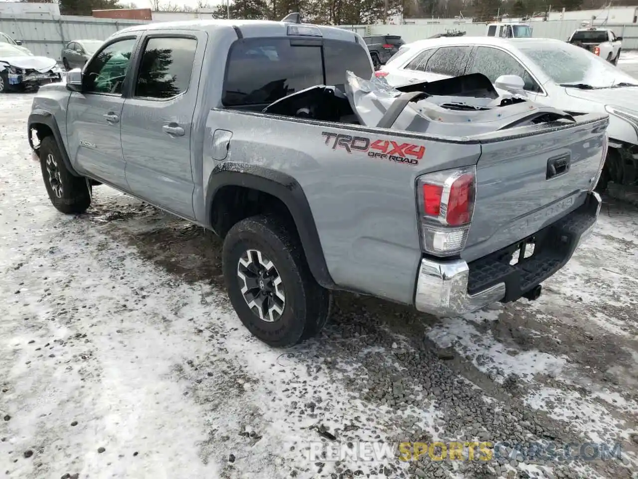 3 Photograph of a damaged car 5TFCZ5AN2MX267311 TOYOTA TACOMA 2021