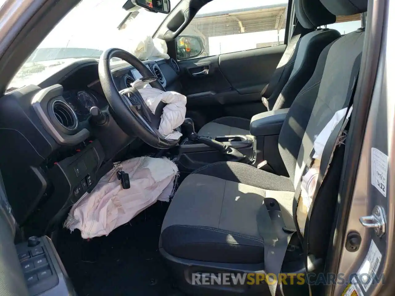 7 Photograph of a damaged car 5TFCZ5AN2MX268877 TOYOTA TACOMA 2021