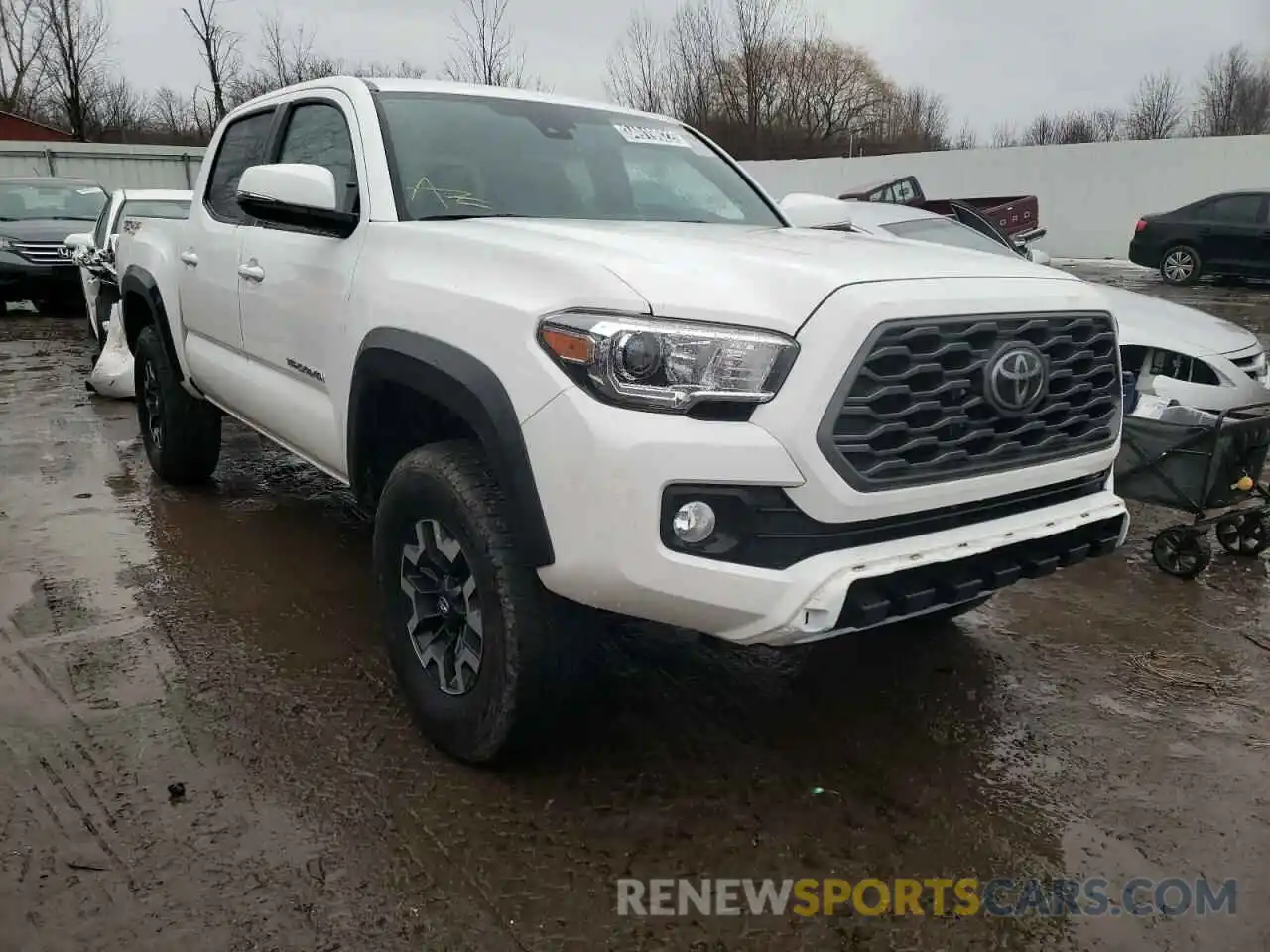 1 Photograph of a damaged car 5TFCZ5AN2MX269236 TOYOTA TACOMA 2021