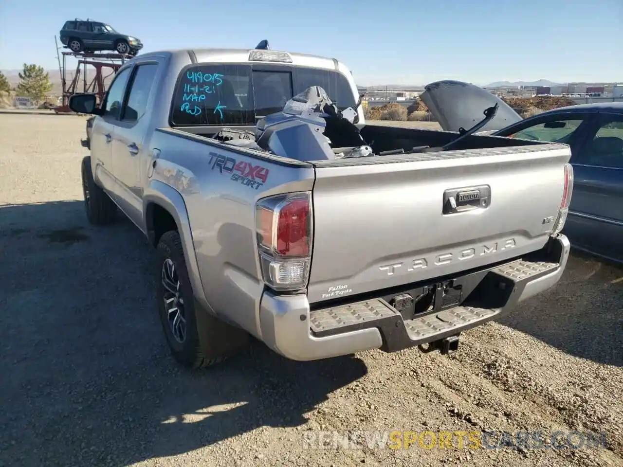 3 Photograph of a damaged car 5TFCZ5AN2MX282505 TOYOTA TACOMA 2021