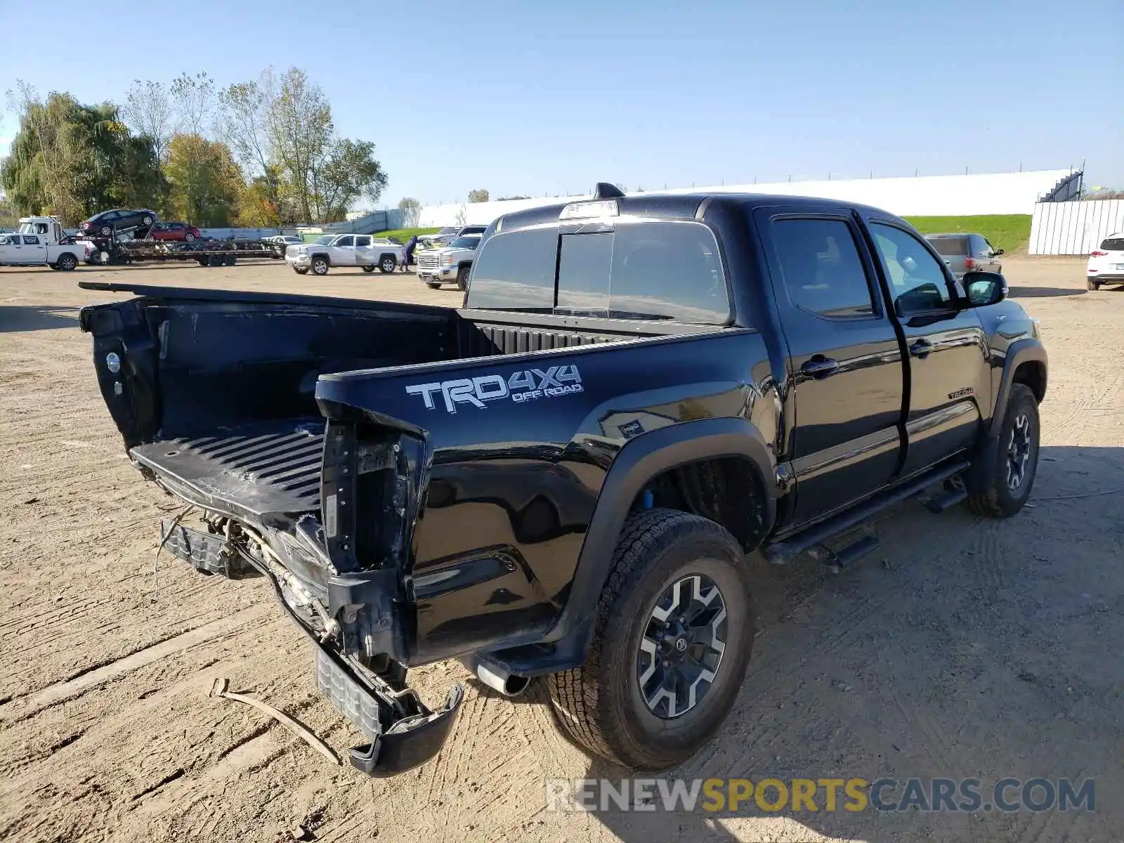 4 Photograph of a damaged car 5TFCZ5AN3MX267592 TOYOTA TACOMA 2021