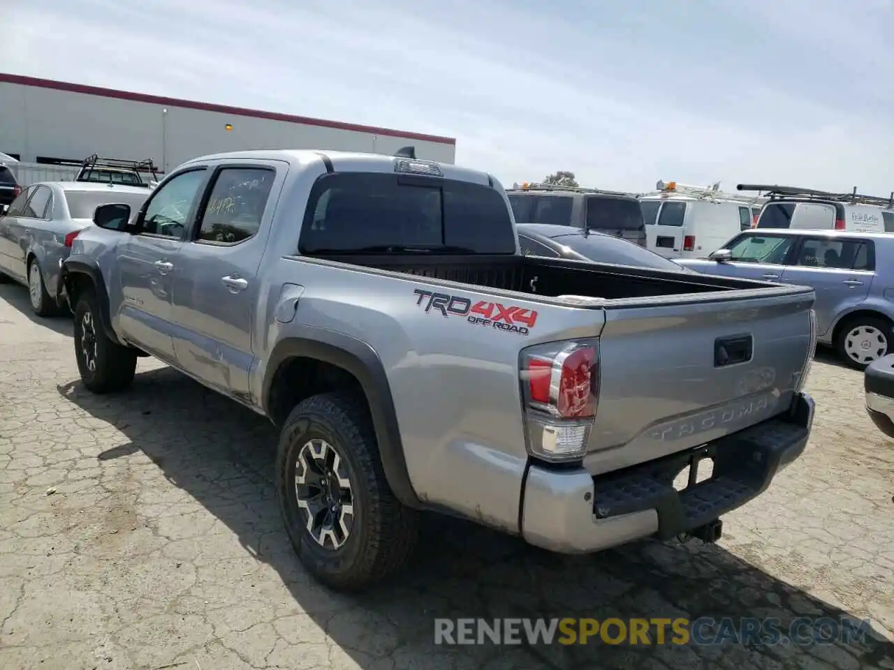 3 Photograph of a damaged car 5TFCZ5AN3MX268306 TOYOTA TACOMA 2021