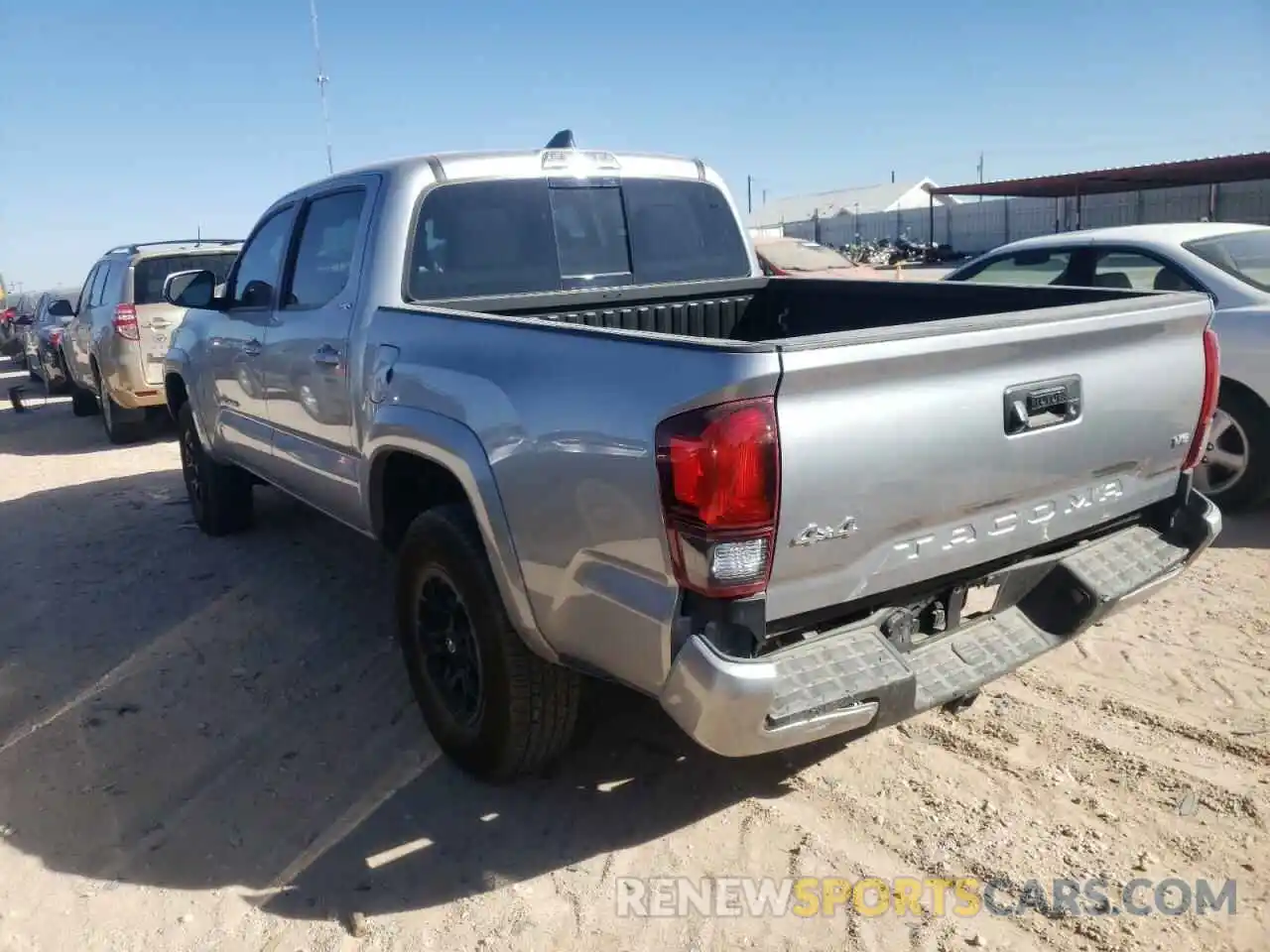 3 Photograph of a damaged car 5TFCZ5AN3MX270413 TOYOTA TACOMA 2021