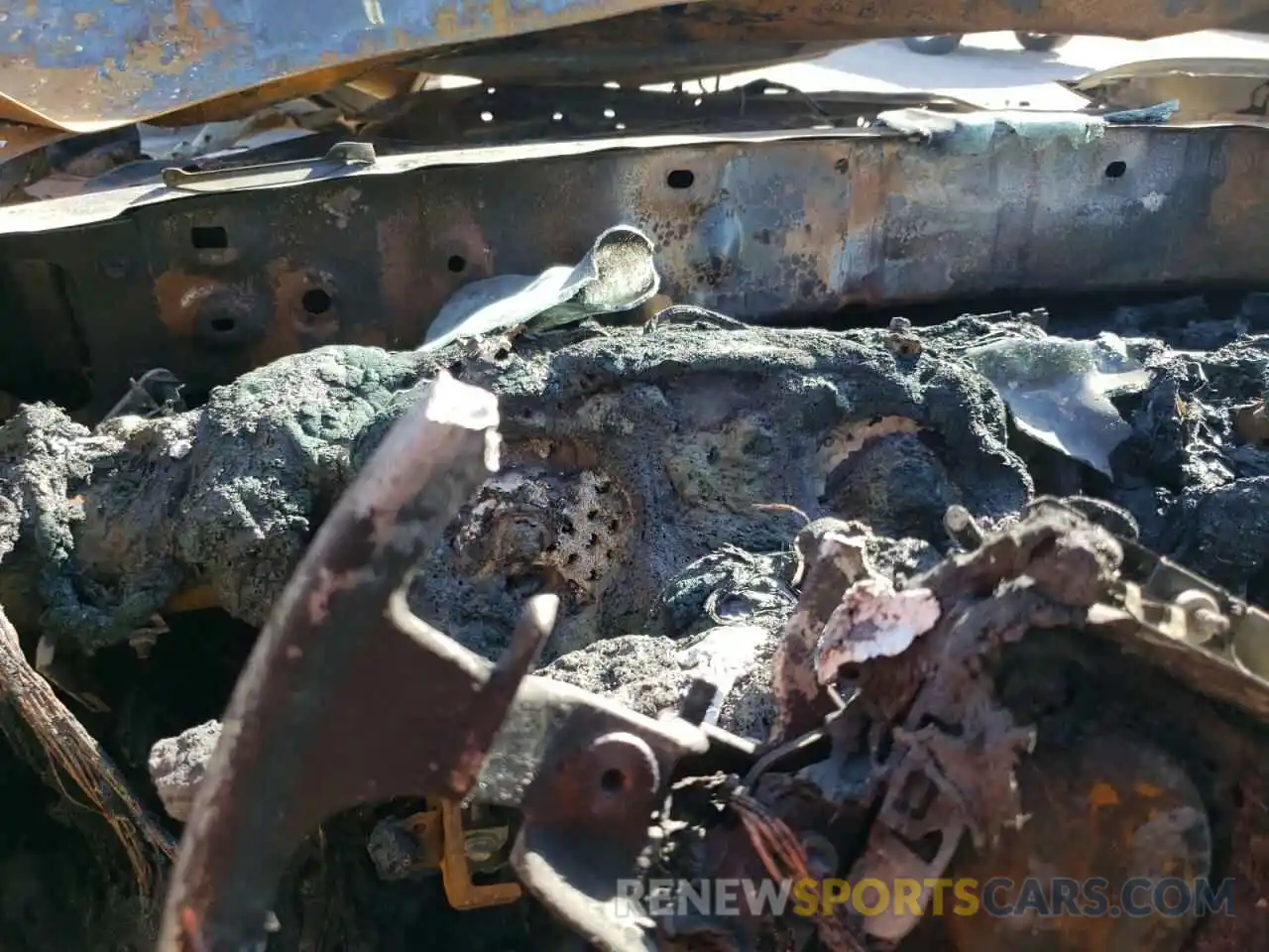 9 Photograph of a damaged car 5TFCZ5AN4MX245813 TOYOTA TACOMA 2021