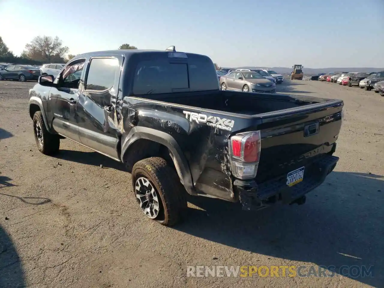 3 Photograph of a damaged car 5TFCZ5AN4MX246413 TOYOTA TACOMA 2021