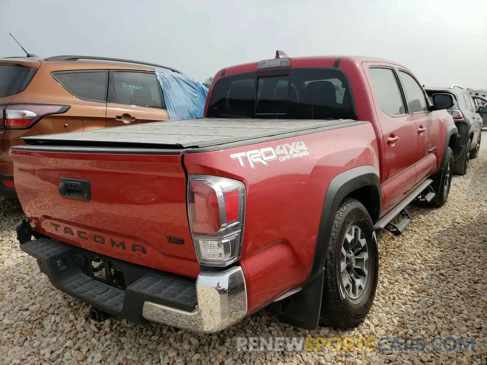 4 Фотография поврежденного автомобиля 5TFCZ5AN4MX246833 TOYOTA TACOMA 2021