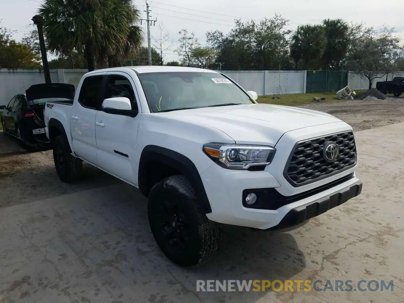 1 Photograph of a damaged car 5TFCZ5AN4MX254107 TOYOTA TACOMA 2021