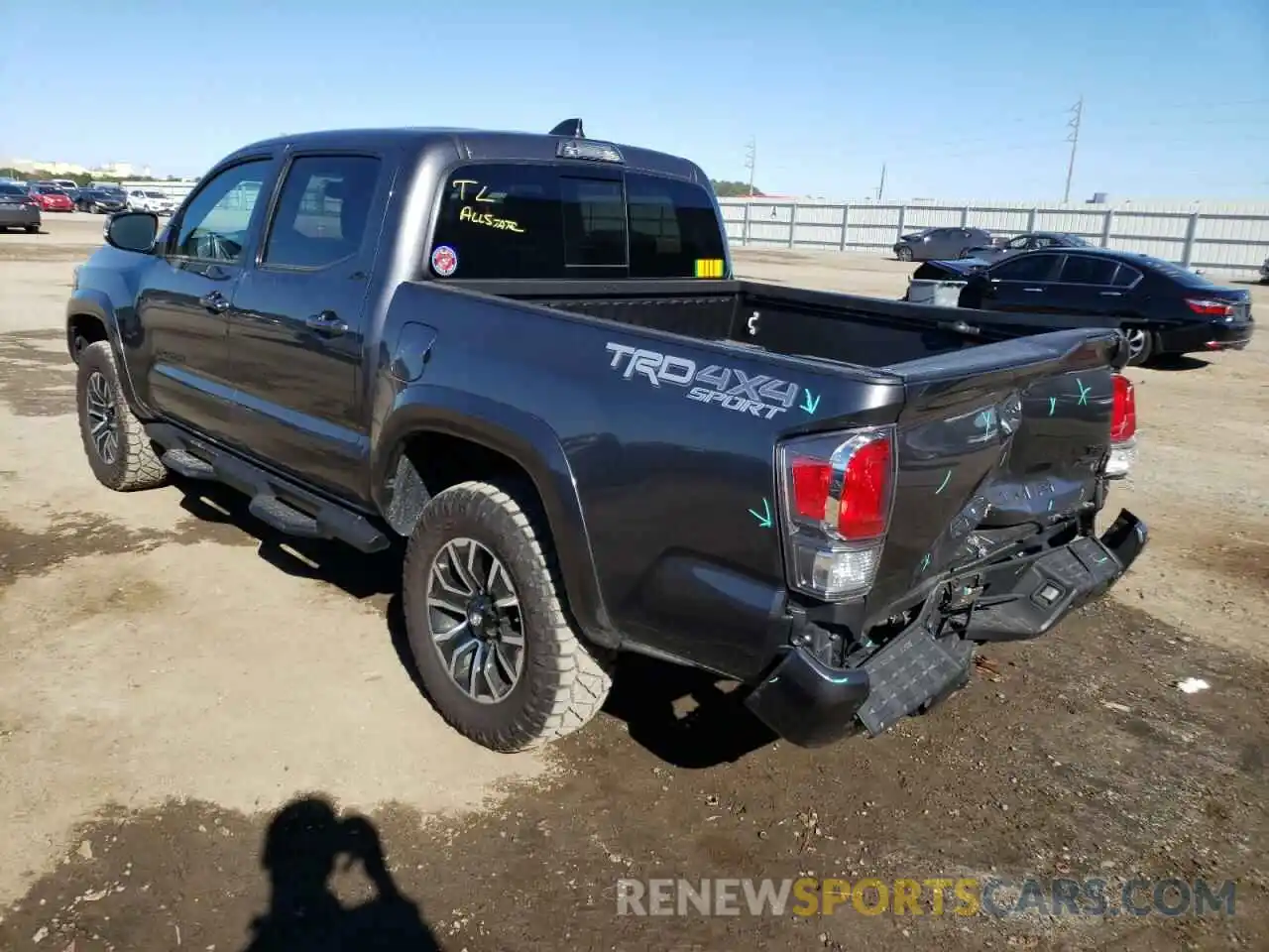 3 Photograph of a damaged car 5TFCZ5AN4MX259890 TOYOTA TACOMA 2021