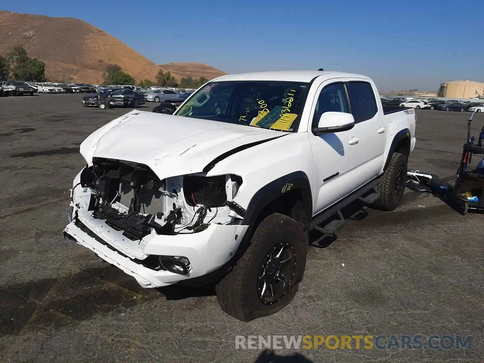 2 Photograph of a damaged car 5TFCZ5AN4MX265964 TOYOTA TACOMA 2021