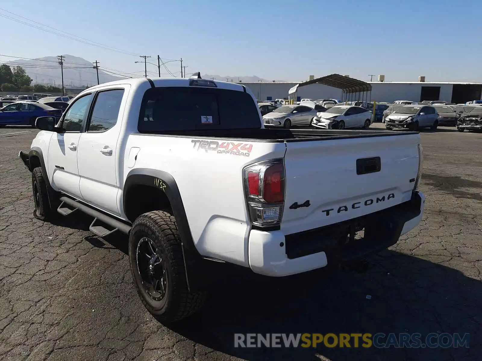 3 Photograph of a damaged car 5TFCZ5AN4MX265964 TOYOTA TACOMA 2021