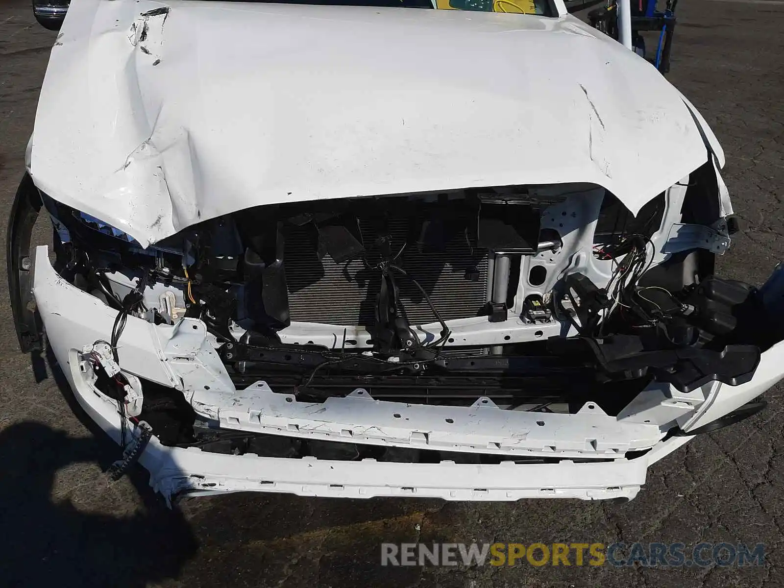 9 Photograph of a damaged car 5TFCZ5AN4MX265964 TOYOTA TACOMA 2021