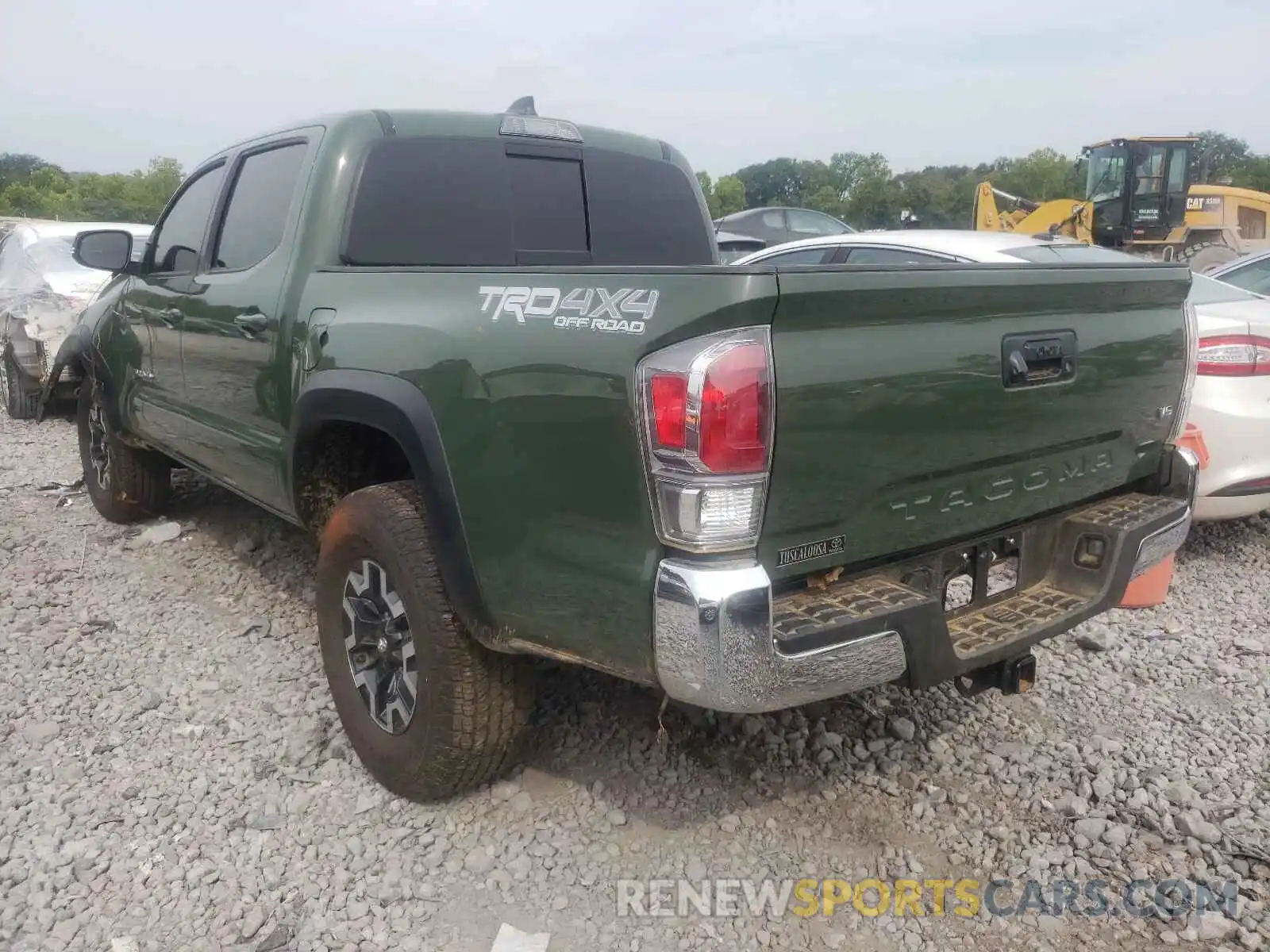 3 Photograph of a damaged car 5TFCZ5AN4MX272848 TOYOTA TACOMA 2021