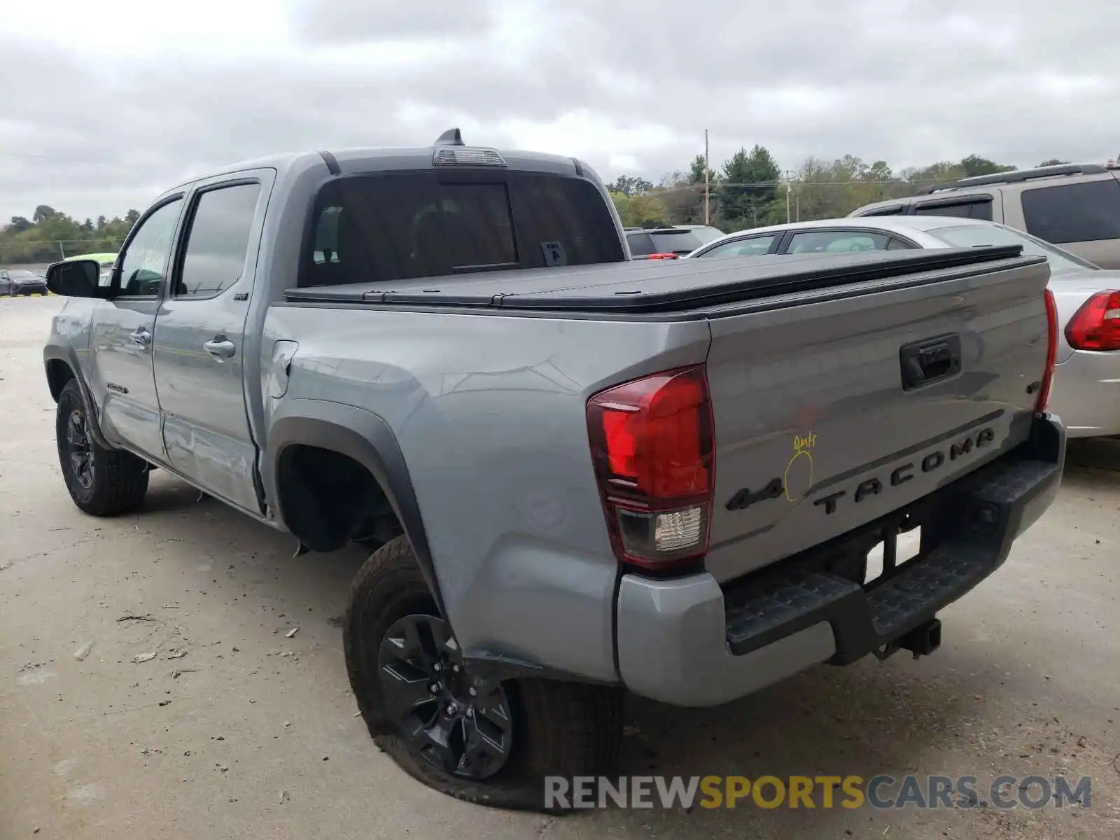 3 Photograph of a damaged car 5TFCZ5AN4MX278732 TOYOTA TACOMA 2021