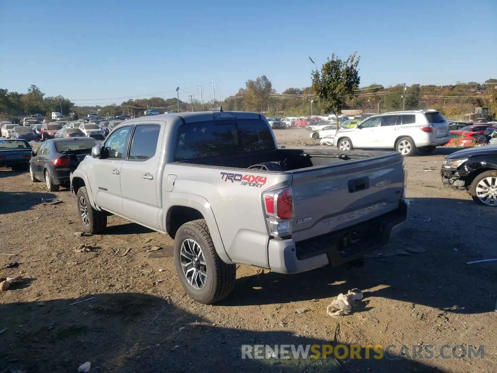 3 Photograph of a damaged car 5TFCZ5AN5MX244878 TOYOTA TACOMA 2021