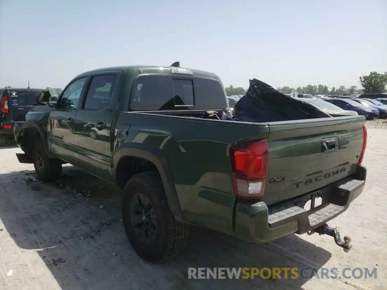 3 Photograph of a damaged car 5TFCZ5AN5MX248106 TOYOTA TACOMA 2021