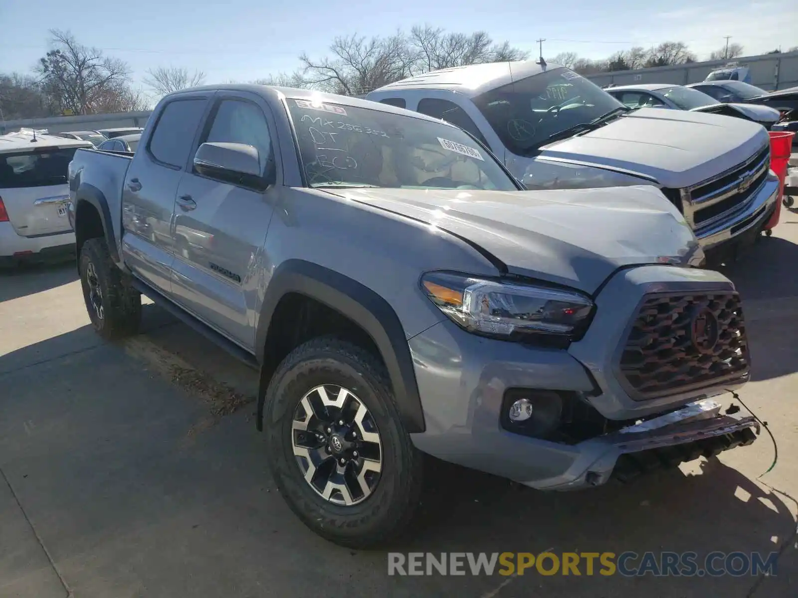 1 Photograph of a damaged car 5TFCZ5AN5MX256352 TOYOTA TACOMA 2021