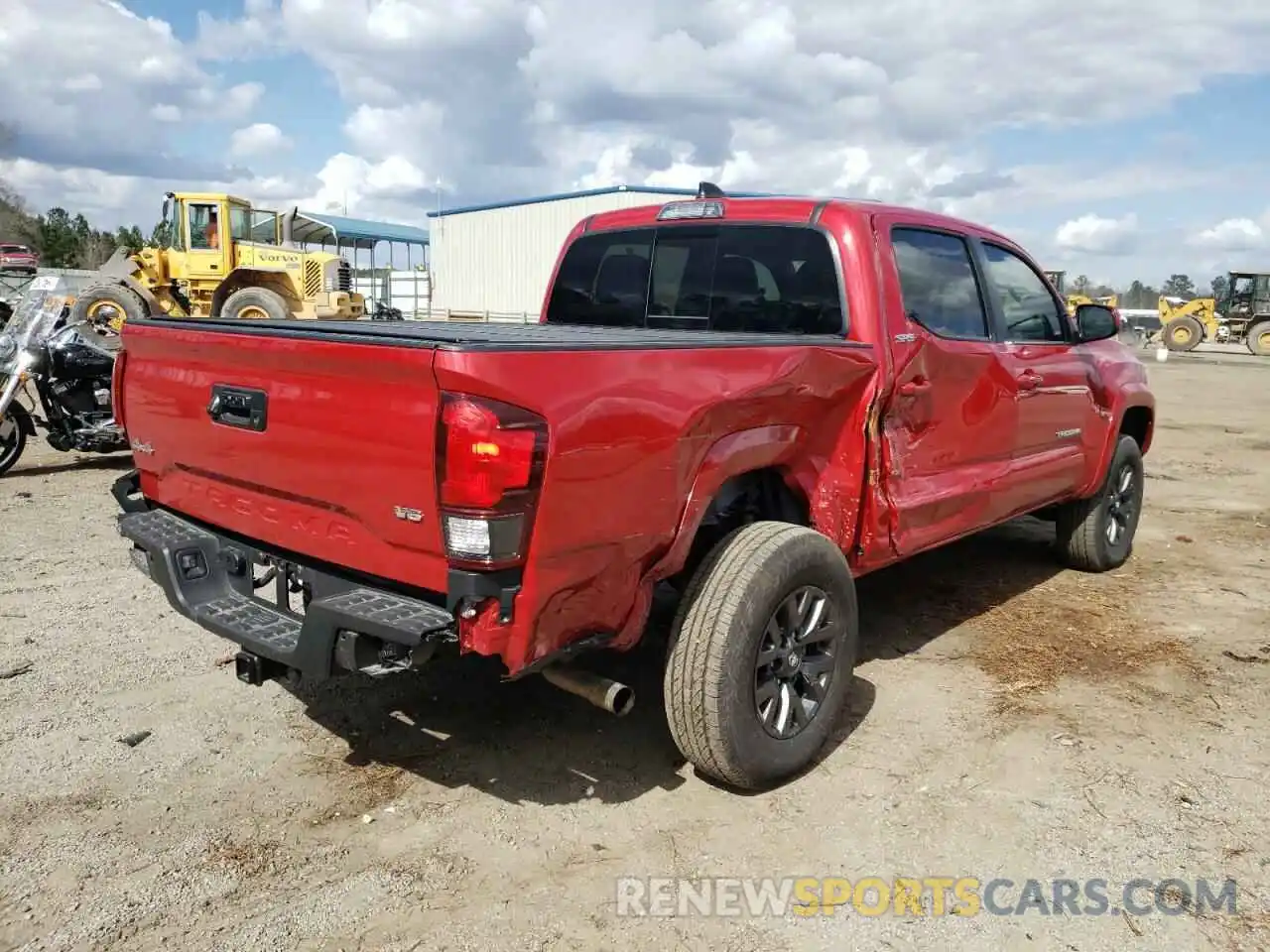 4 Фотография поврежденного автомобиля 5TFCZ5AN5MX260787 TOYOTA TACOMA 2021