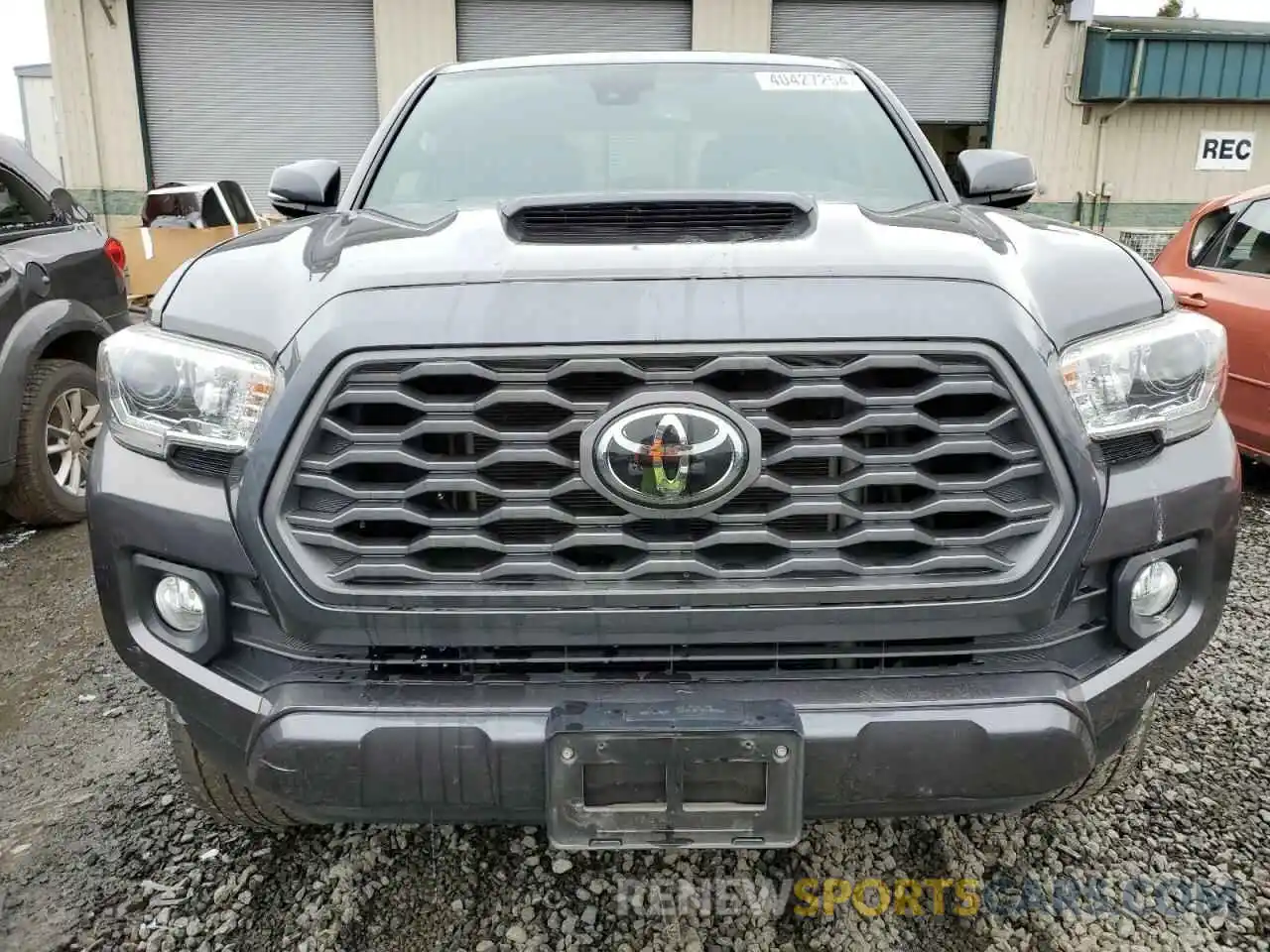 5 Photograph of a damaged car 5TFCZ5AN5MX265911 TOYOTA TACOMA 2021