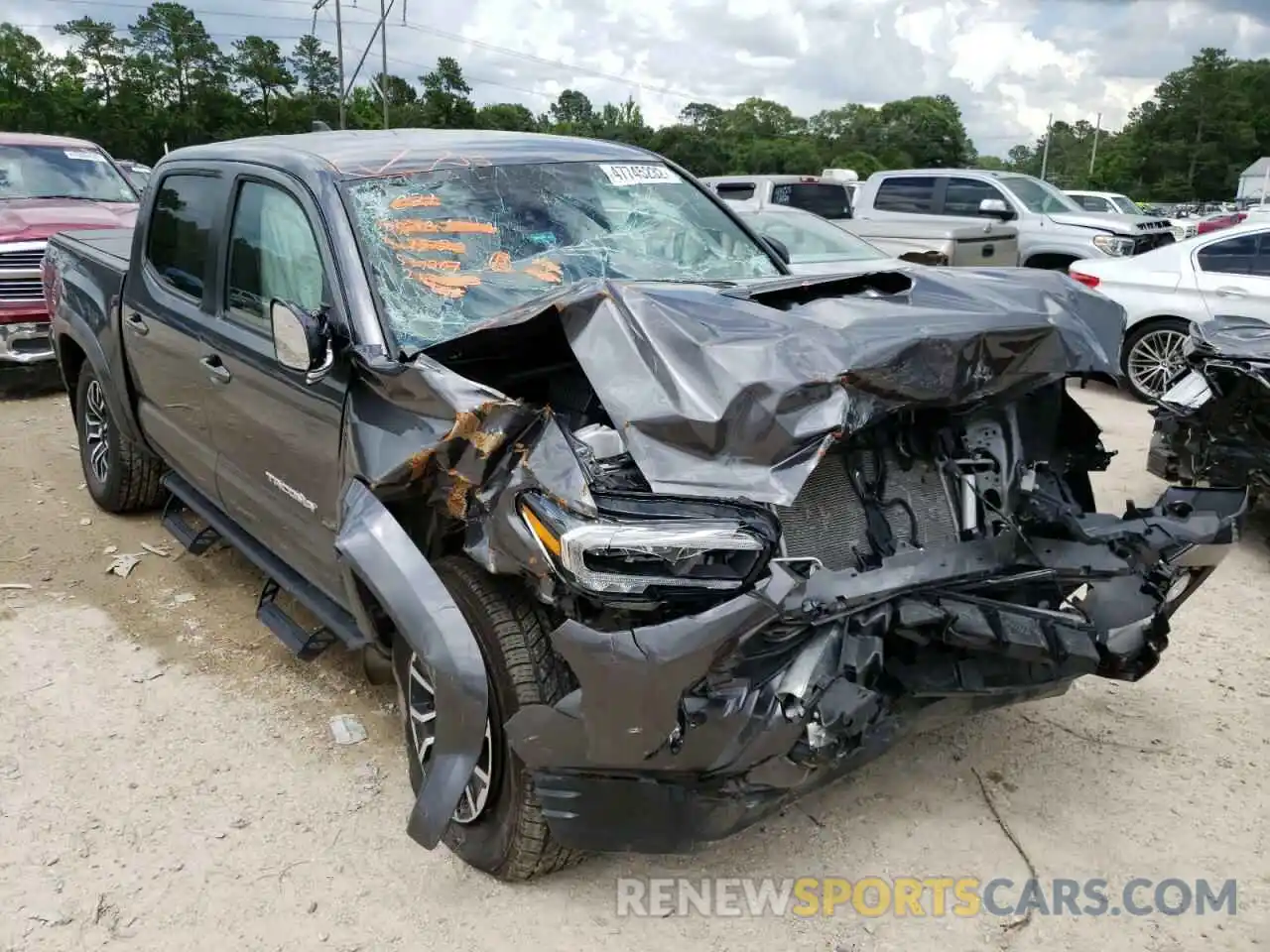 1 Photograph of a damaged car 5TFCZ5AN5MX267822 TOYOTA TACOMA 2021