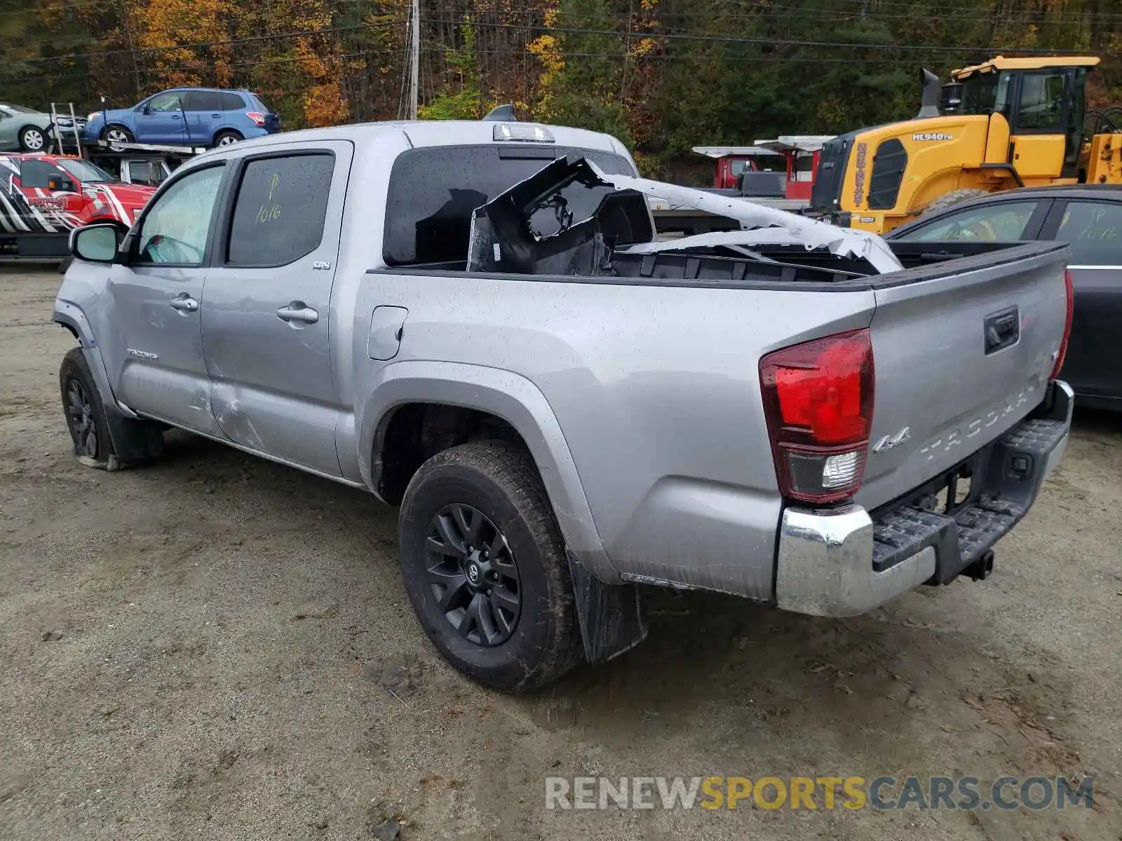 3 Photograph of a damaged car 5TFCZ5AN5MX281347 TOYOTA TACOMA 2021