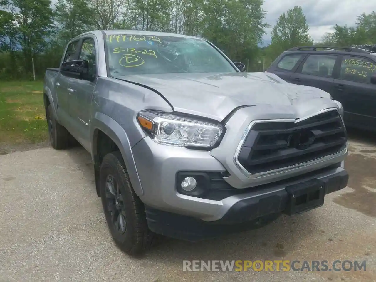 1 Photograph of a damaged car 5TFCZ5AN5MX282966 TOYOTA TACOMA 2021